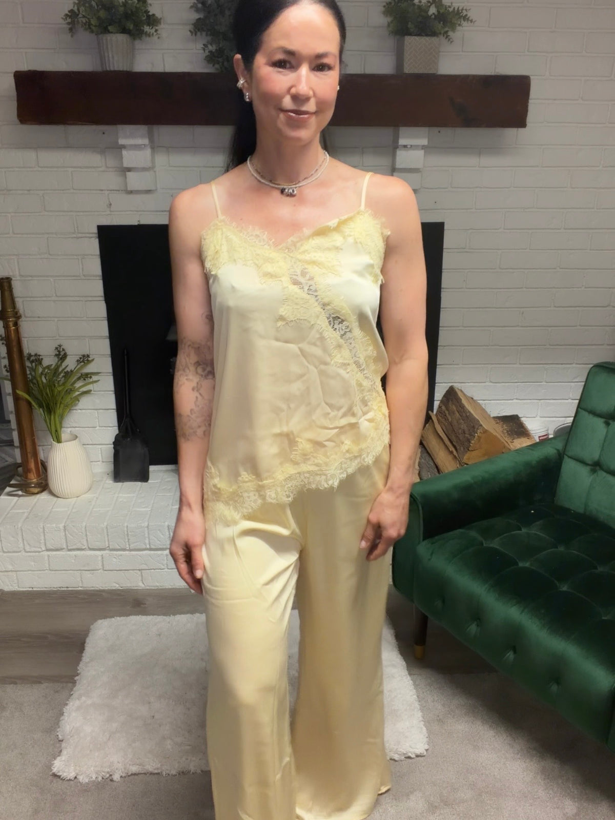 Creamy Butter Satin Lined Wide Leg Pants
