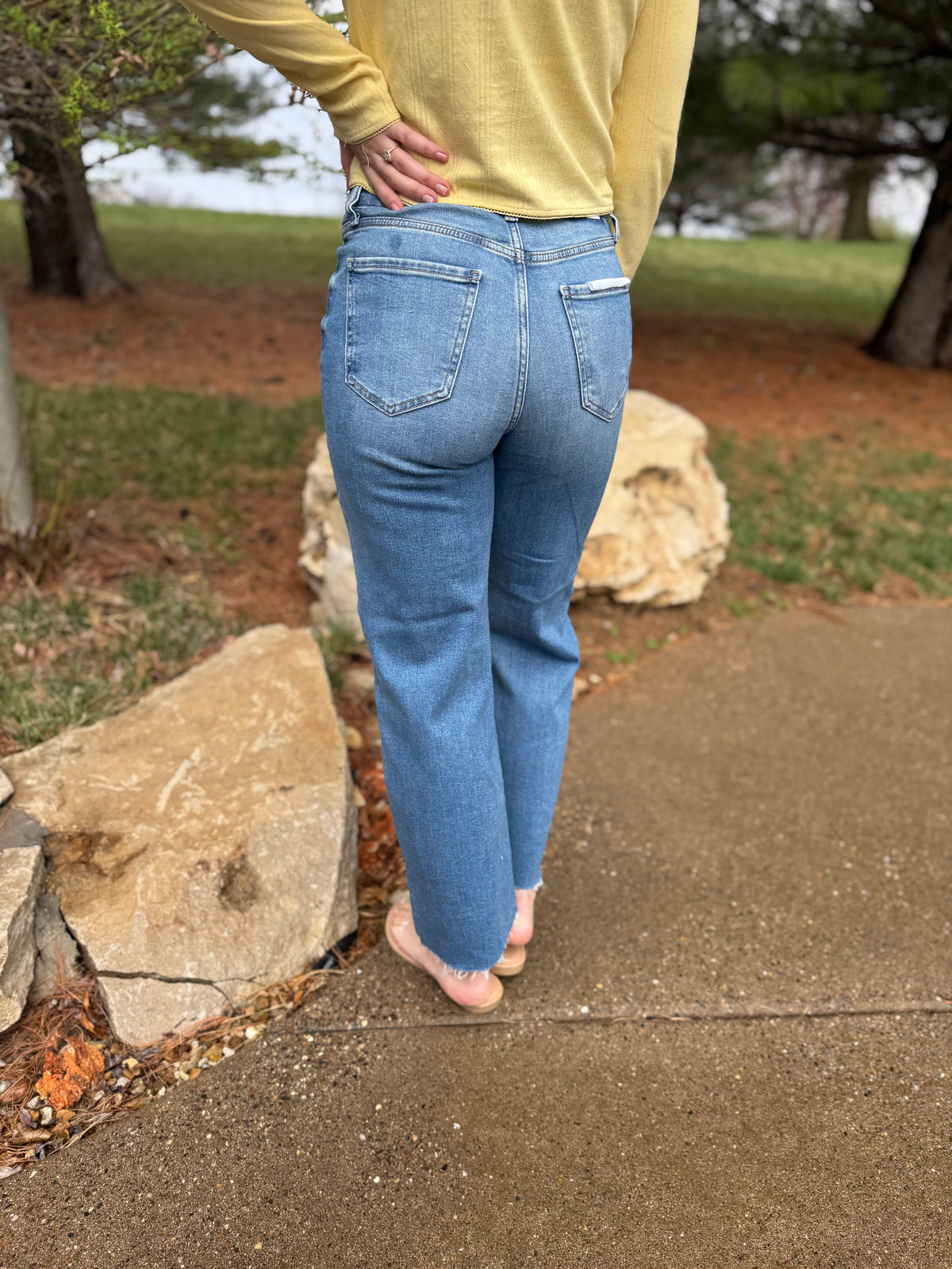 Daze Pleaser High Rise Cropped Jean