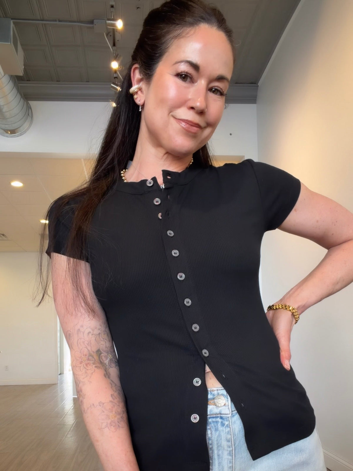 Black Short Sleeve Button Front Top