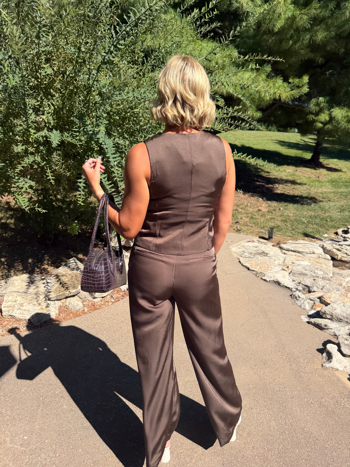 Dried Wood Pleated Trousers