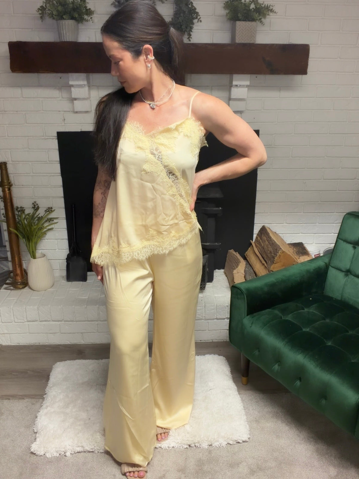 Creamy Butter Satin Lined Wide Leg Pants