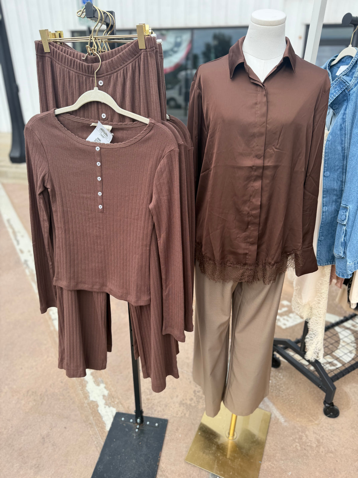 Dark Oak Lace Trim Detail Blouse