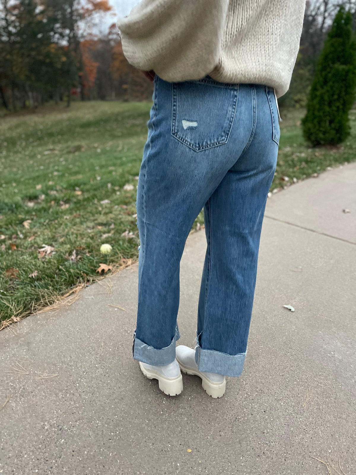 Logan Crossover Waistband Cuffed Dad Jean