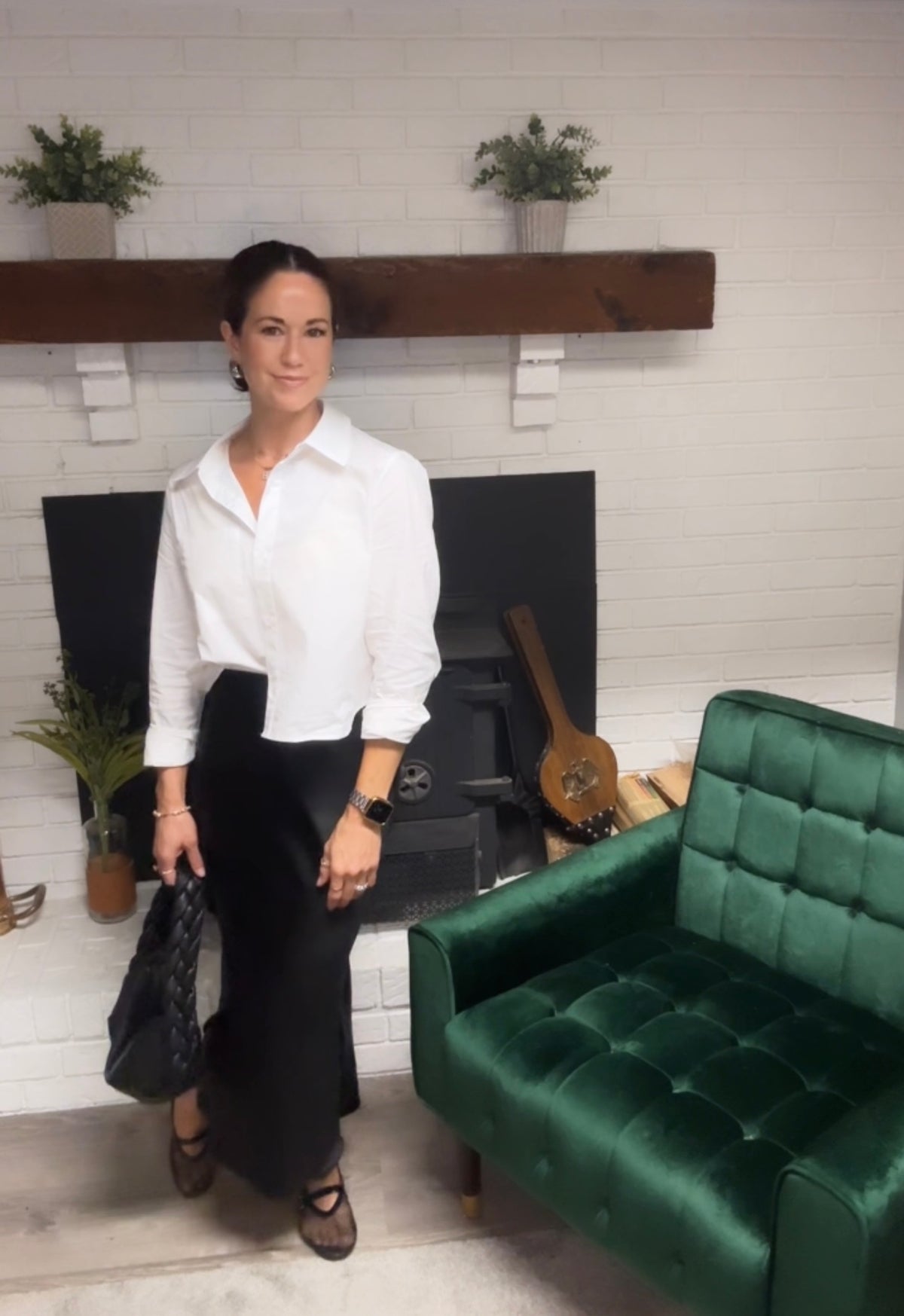 White Long Sleeve Cropped Button Down Top