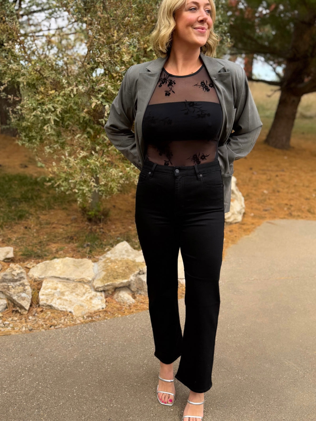 Black Tracey High Rise Straight