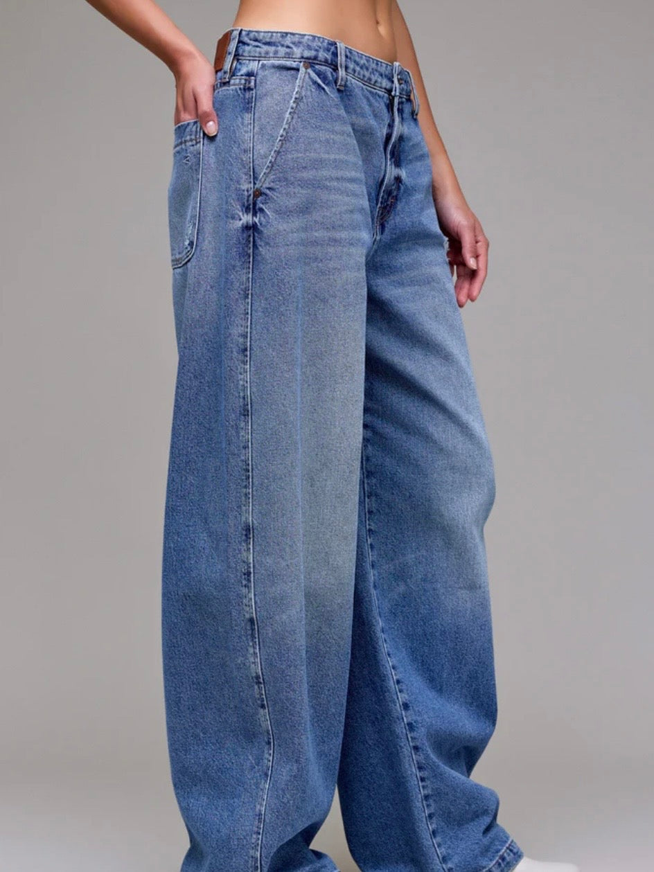 Sammie Baggy Barrel Back Buckle Jean