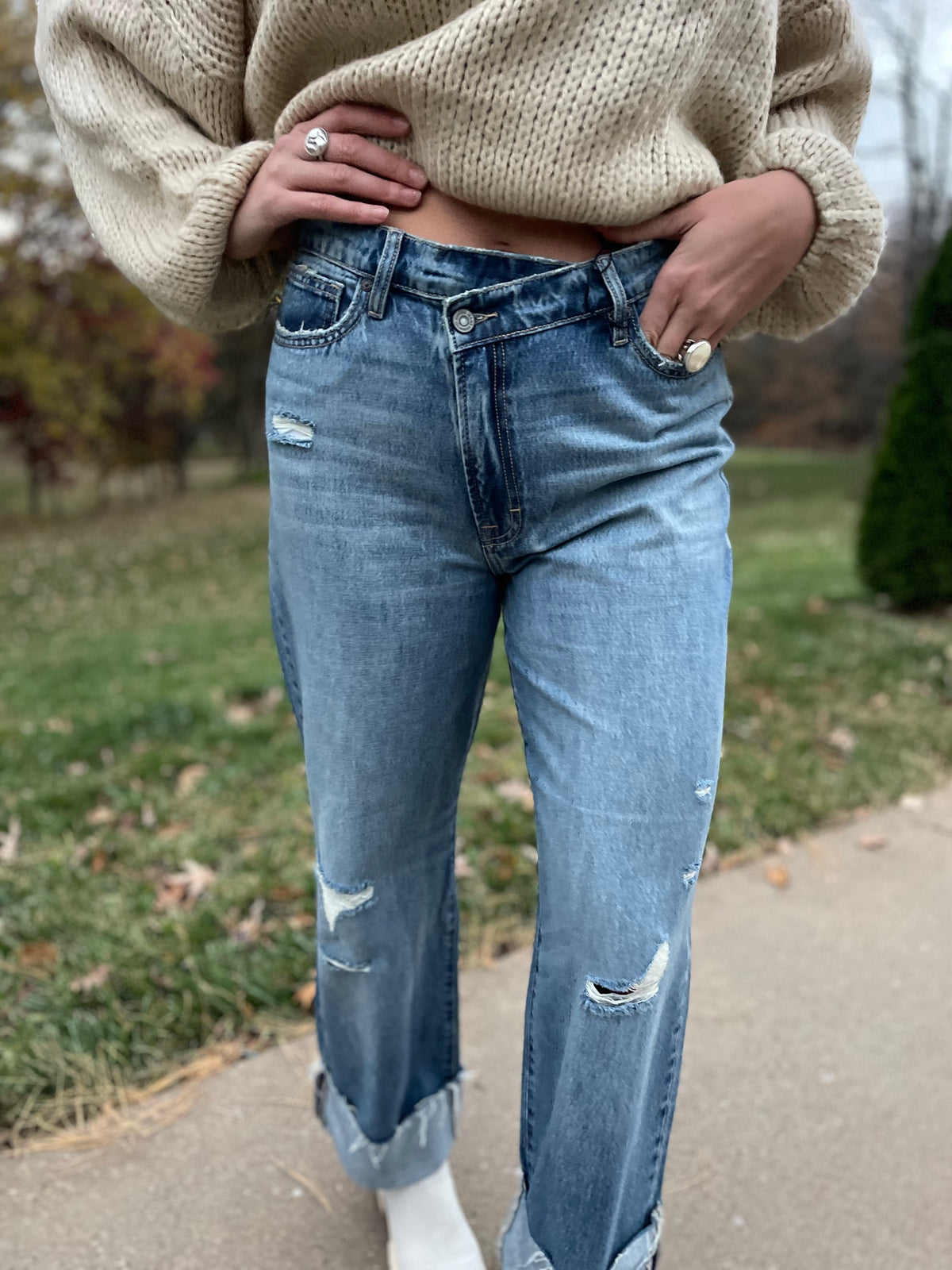 Logan Crossover Waistband Cuffed Dad Jean