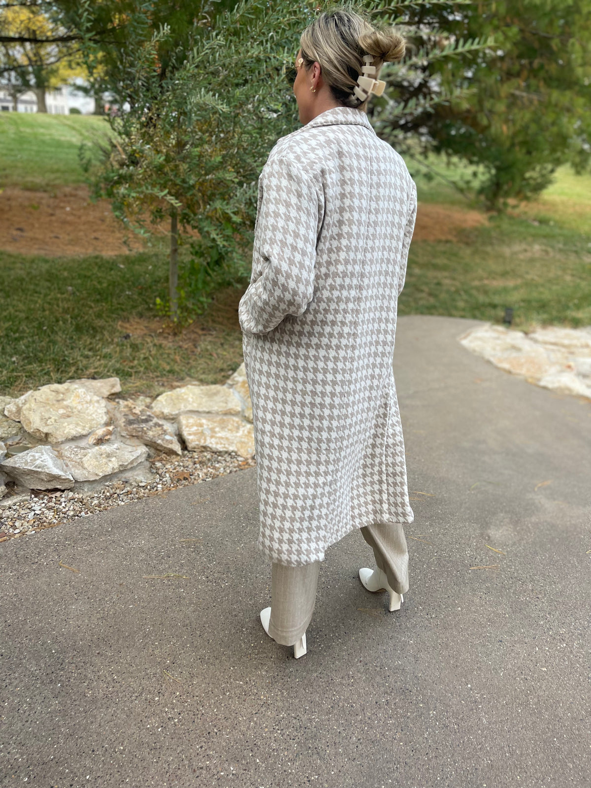 Taupe & Ivory Houndstooth Long Coat