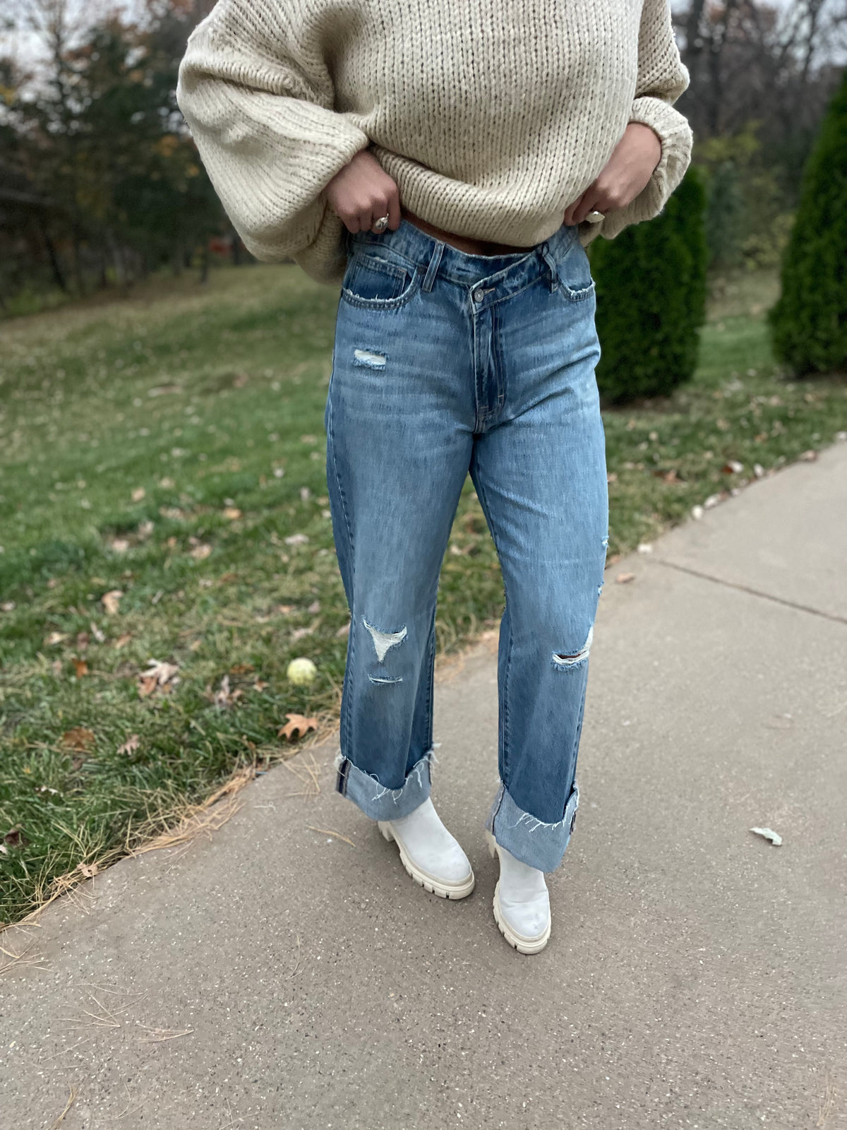 Logan Crossover Waistband Cuffed Dad Jean