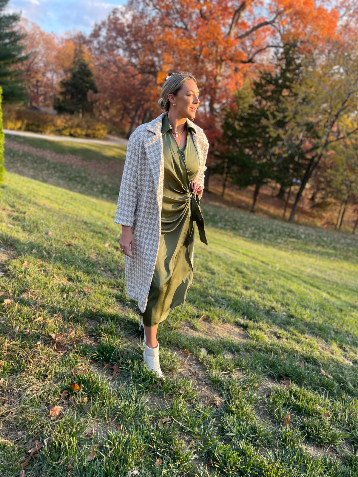 Taupe & Ivory Houndstooth Long Coat