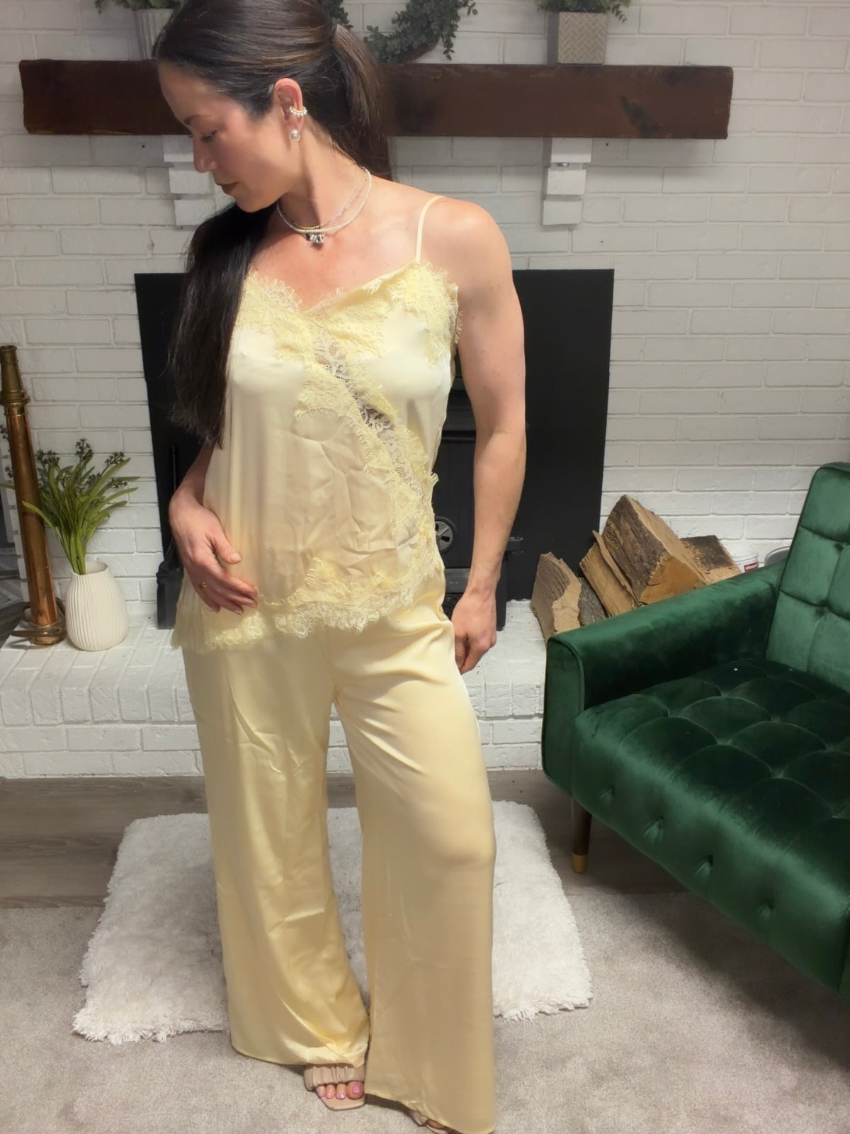 Creamy Butter Satin Lined Wide Leg Pants