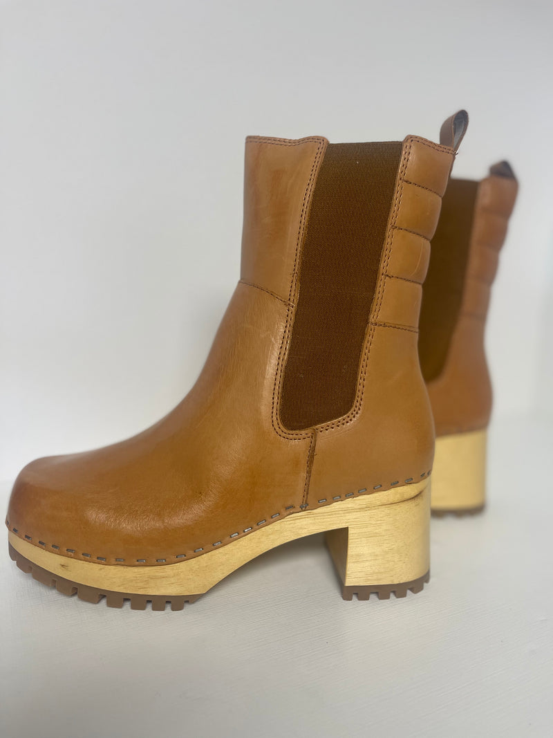 Mia Justina Clog Boot