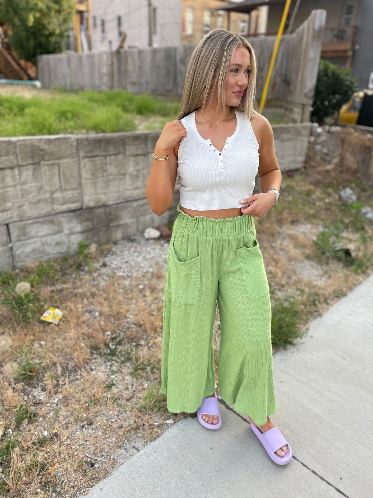 Green Cropped Wide Leg Pants