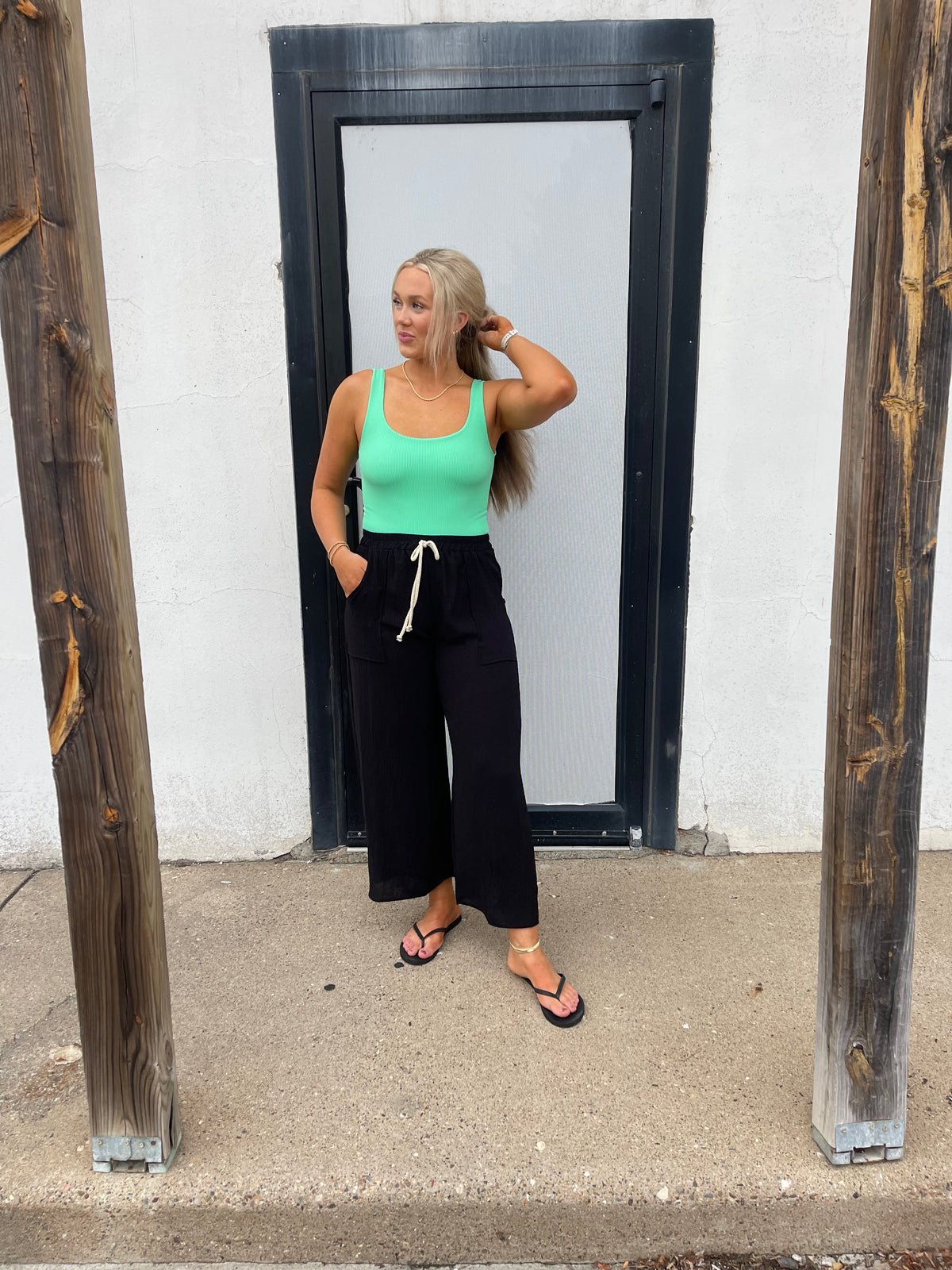 Black Wide Leg Cropped Pants