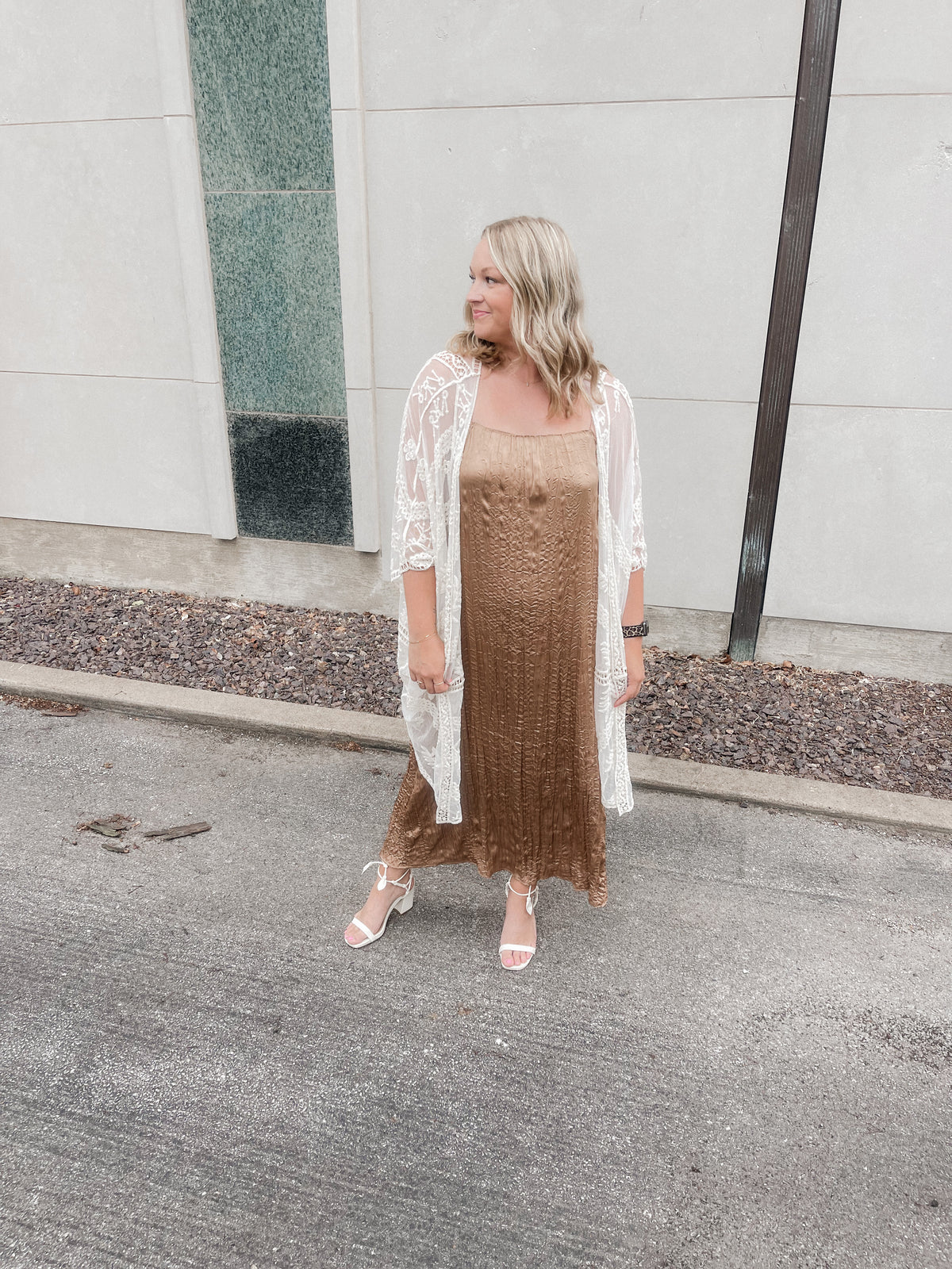 Ivory Embroidered Kimono