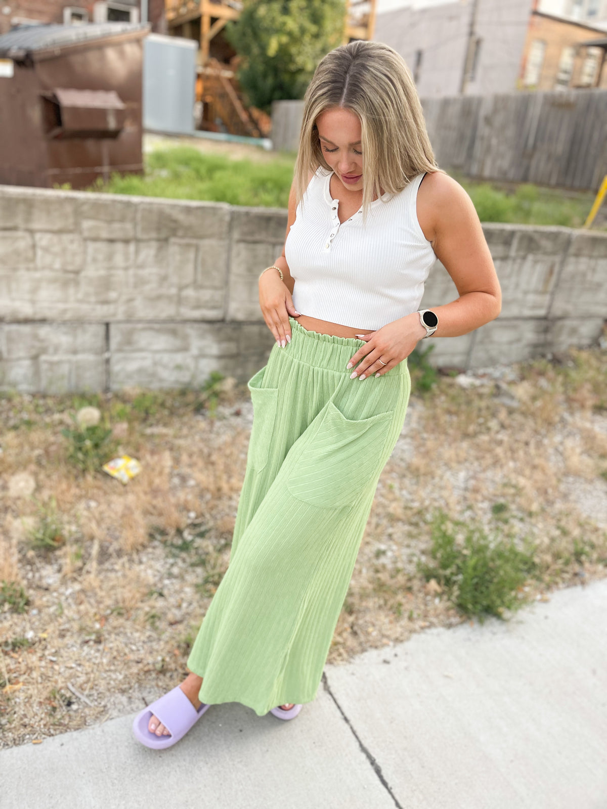 Green Cropped Wide Leg Pants