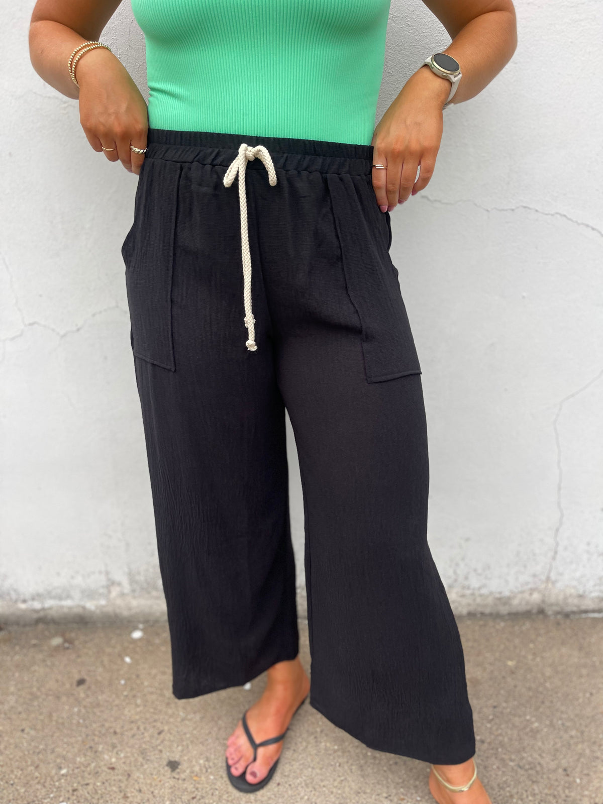 Black Wide Leg Cropped Pants
