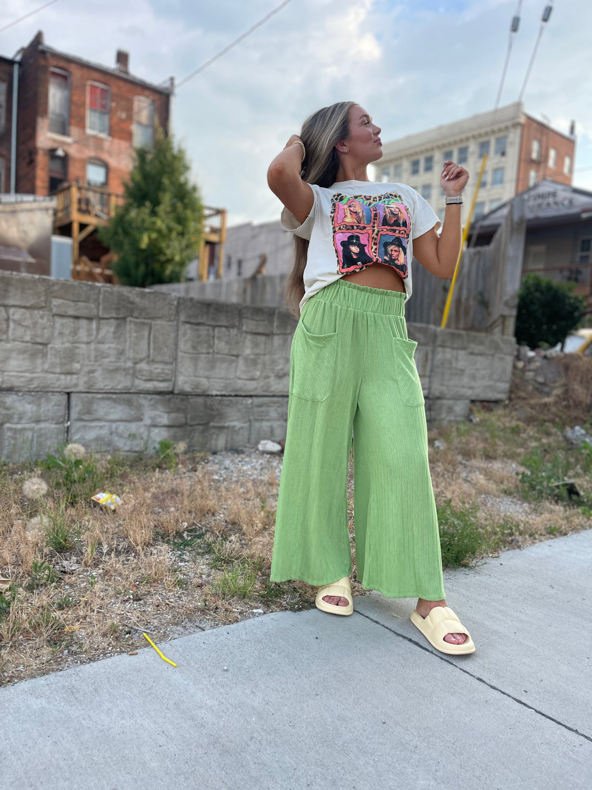 Green Cropped Wide Leg Pants