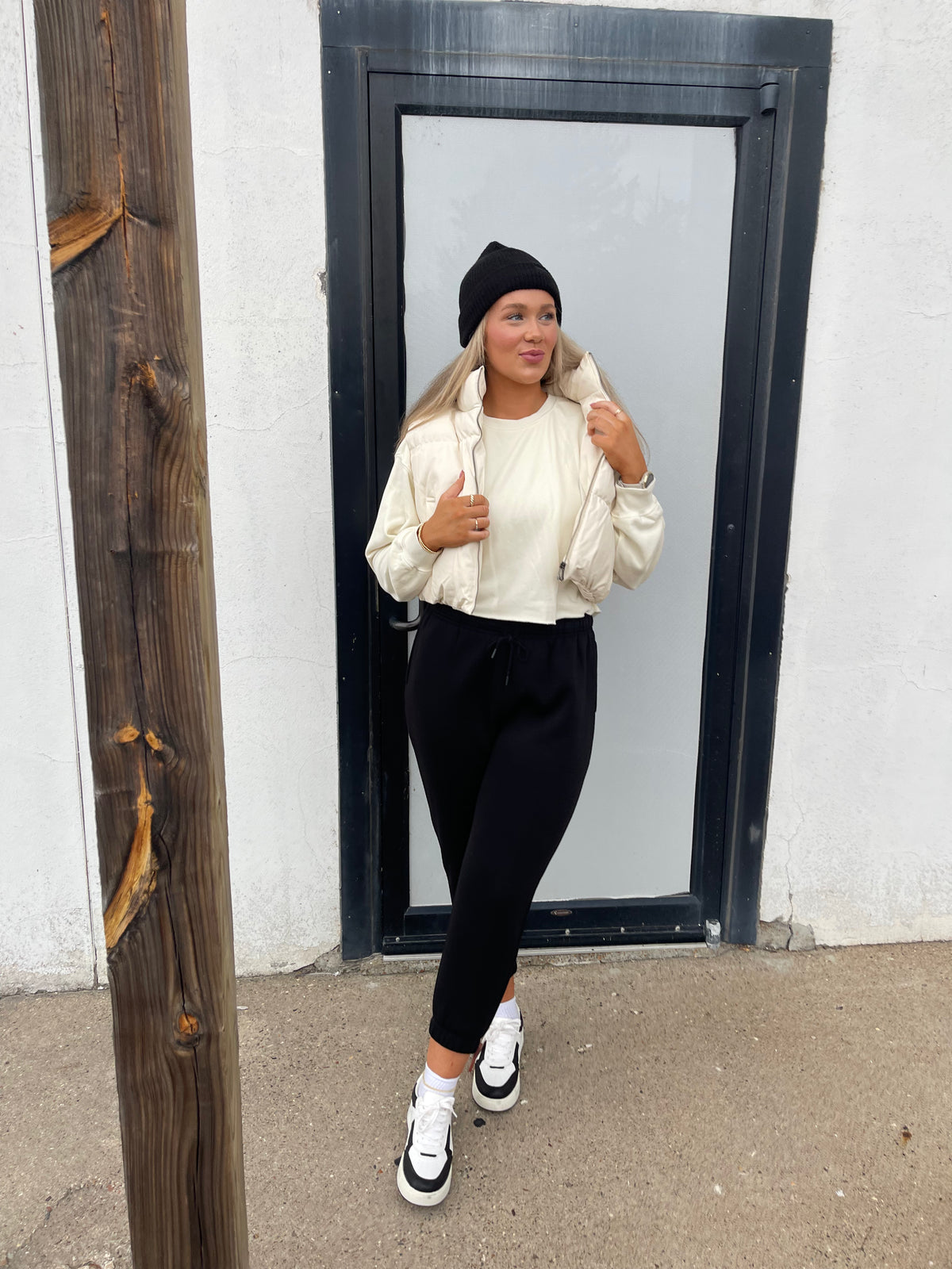 Cream Cropped Sweatshirt