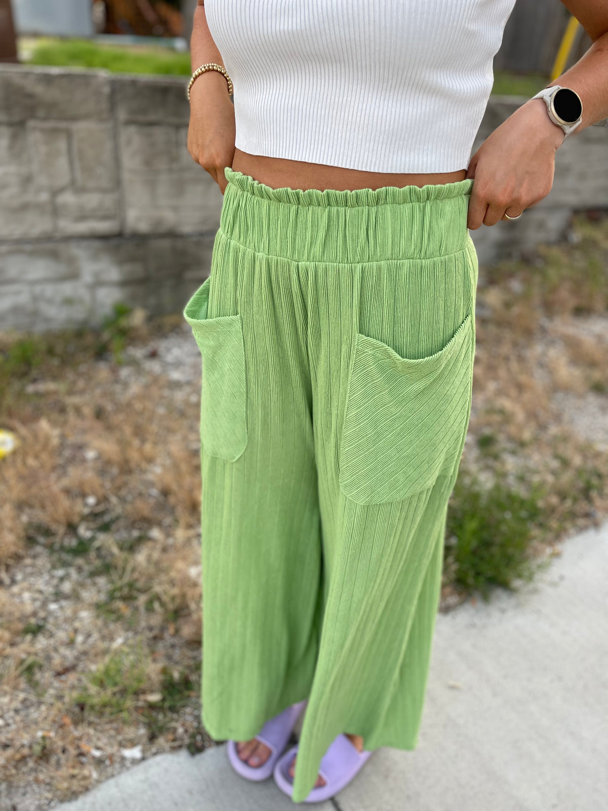 Green Cropped Wide Leg Pants