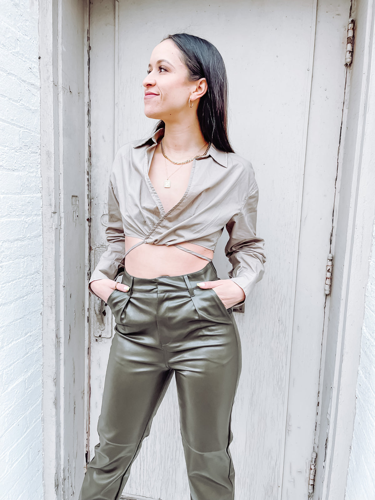 Long Sleeve Tie Front Crop Top