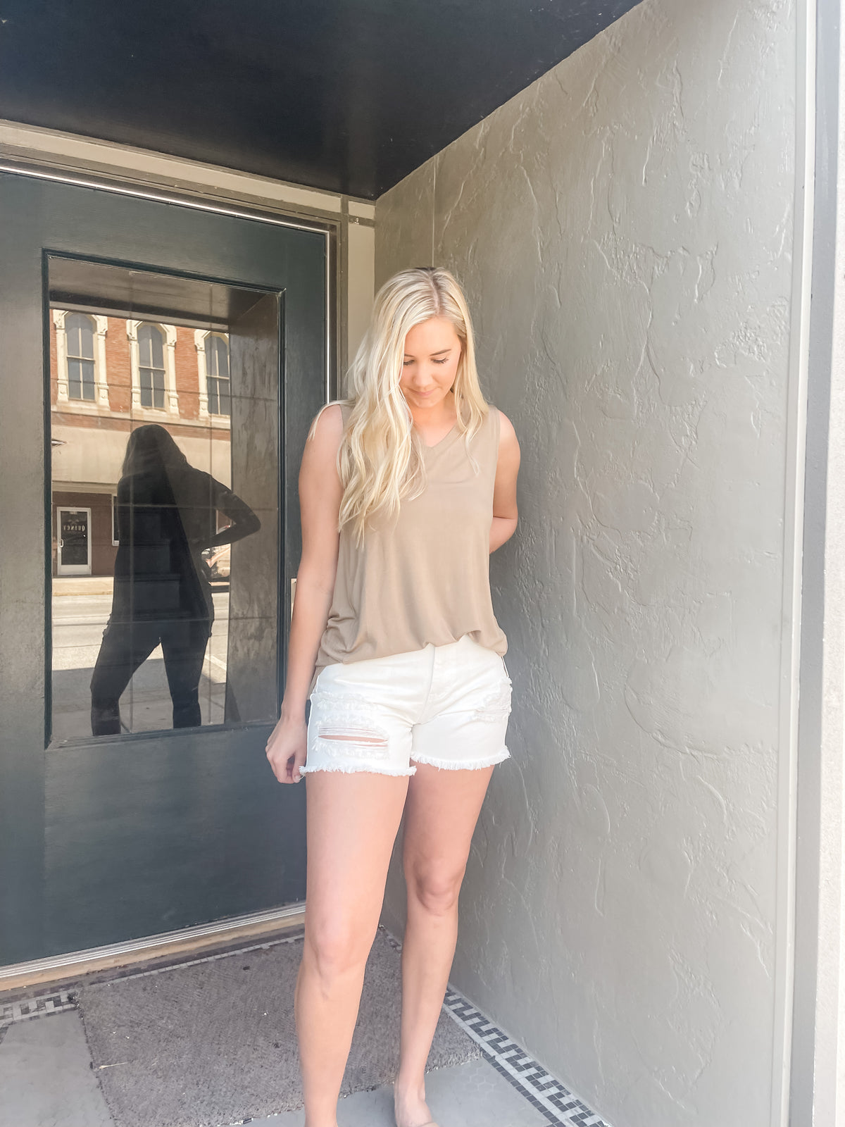 V-Neck Hi-Low Hem Tank Top