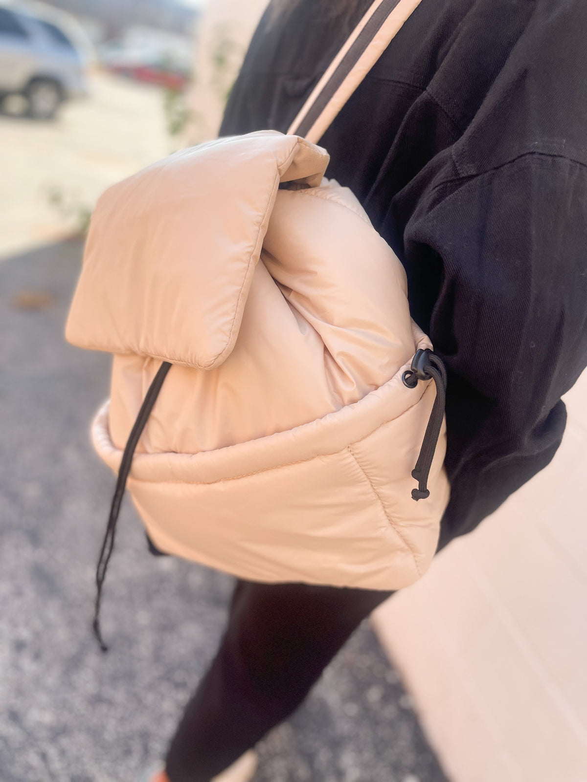 Puffer Backpack - Sand