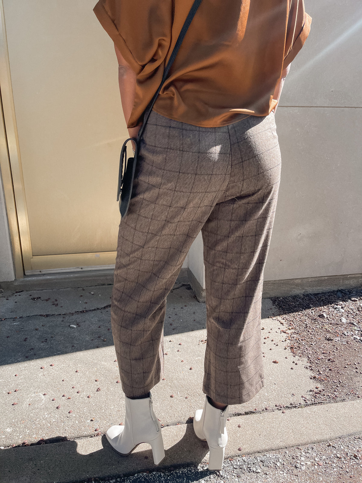 Brown Plaid Cropped Pants
