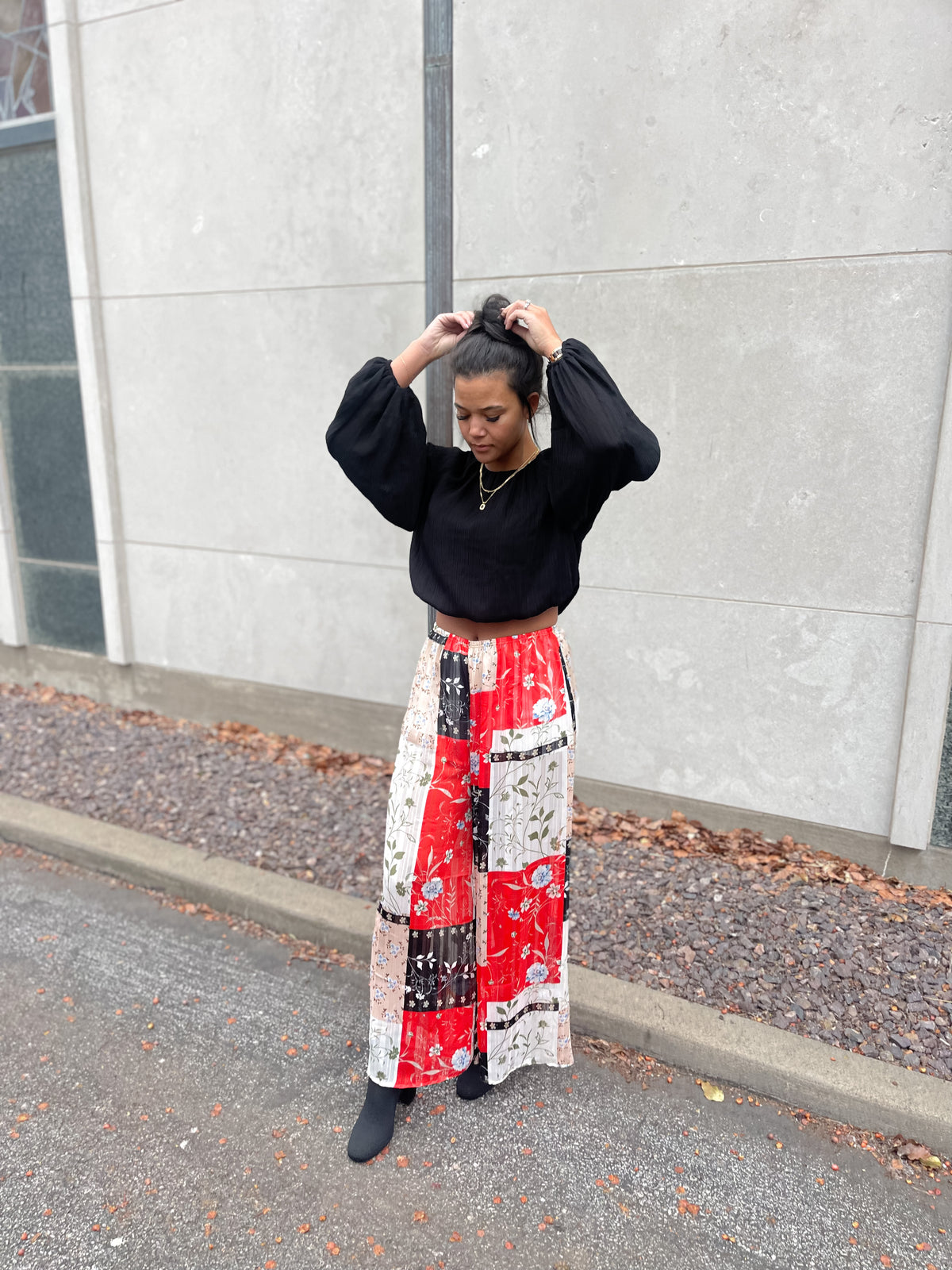 Floral Print Sheer Lurex Pants